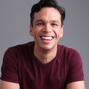 Daniel  Todd 